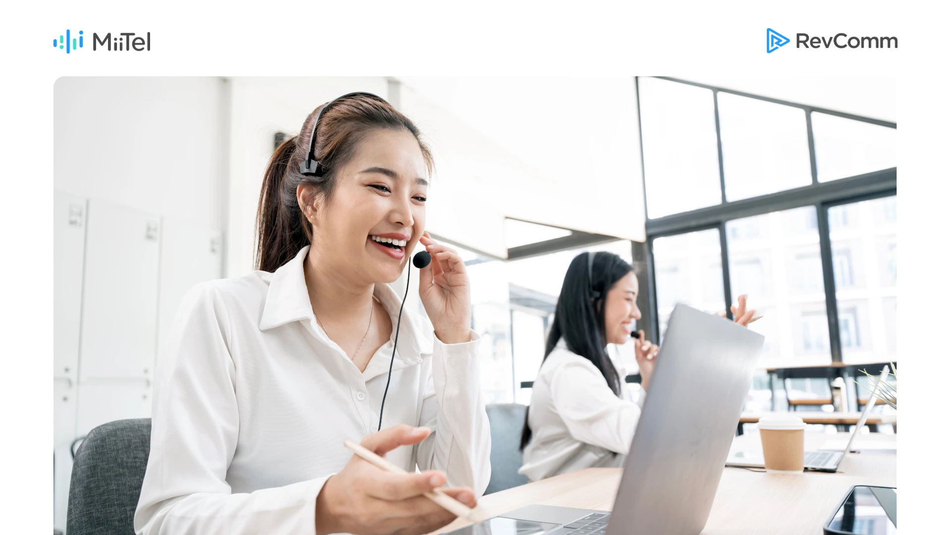 smiling voice call center